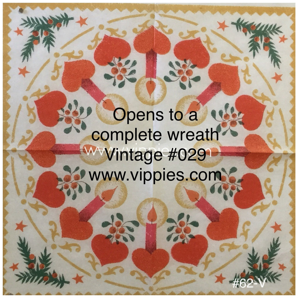 VNT-029-V Wreath of Hearts and Candles Vintage Napkin